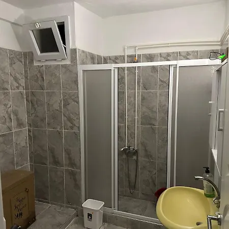Private In A Shared Flat In Daire İstanbul